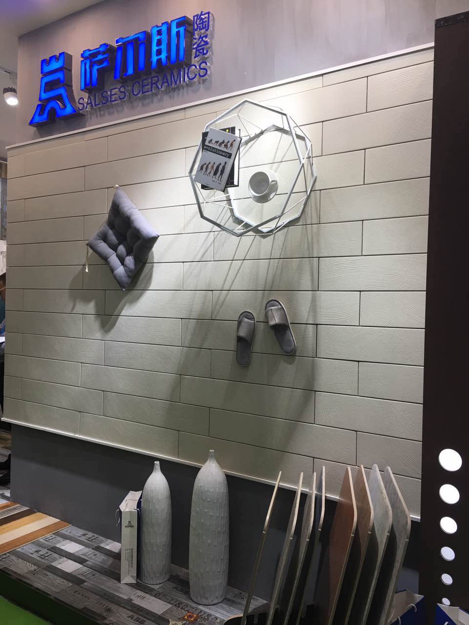 ��ֱ���ղ������_��˹����ע���̘I���g����