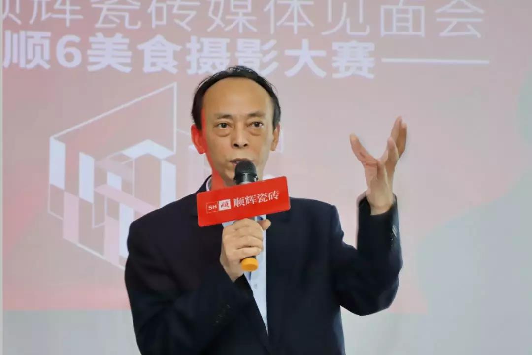 �˷�������x�6��ʳ�zӰ��ِˢ��ȫý�w��