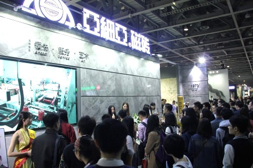 �˳����u�r��ӆ��ȫ�S�����������ɴu�����L�����I�V���OӋ��