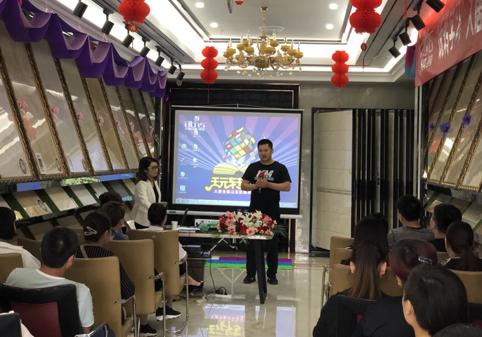 2 ���ƺ�ʢ�ɴu���ՠI�N���Ŀ�����O�r���v.jpg