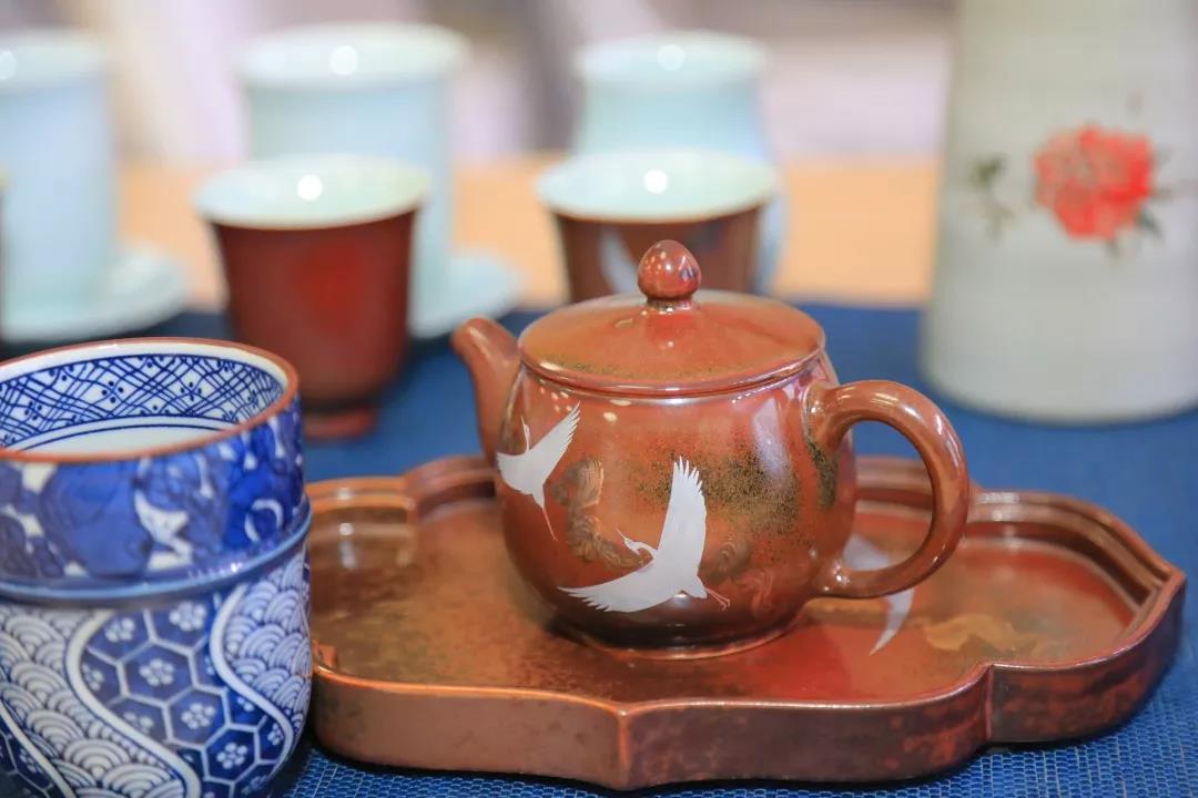 ����څ��������������Ҋ���Բ���ѣ�Փ�������၆չ����څ��